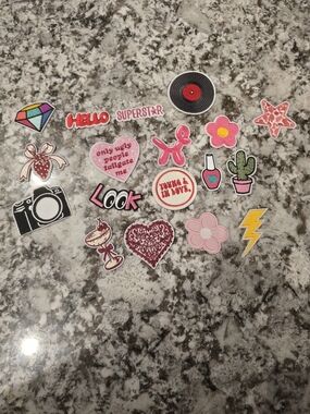 18 Assorted Iron/Sew Patches